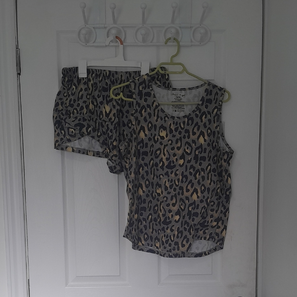 Leopard Print Women's Pajama Set